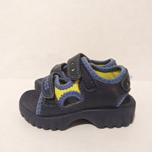 Crocs baby kids sandals size 4-5